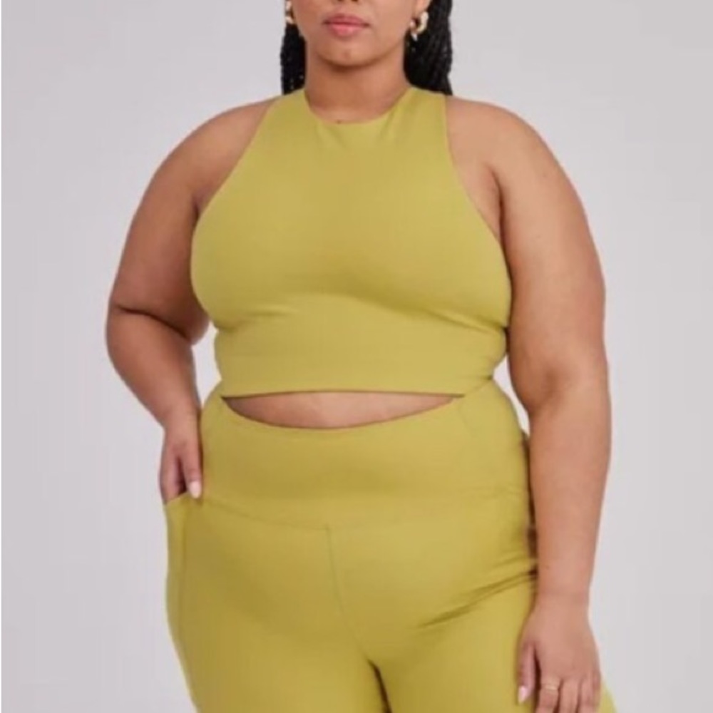 Girlfriend collective Dylan top